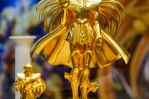 上海老字号卖黄金，与动漫IP联名两周销售额近亿元